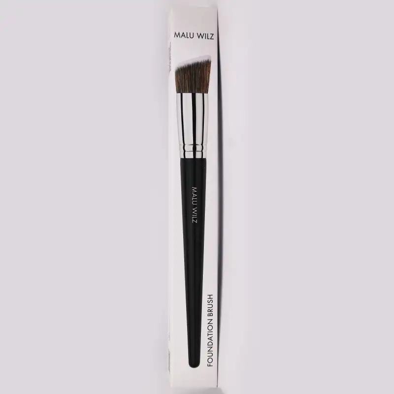 FOUNDATION BRUSH | FOUNDATION BRUSH