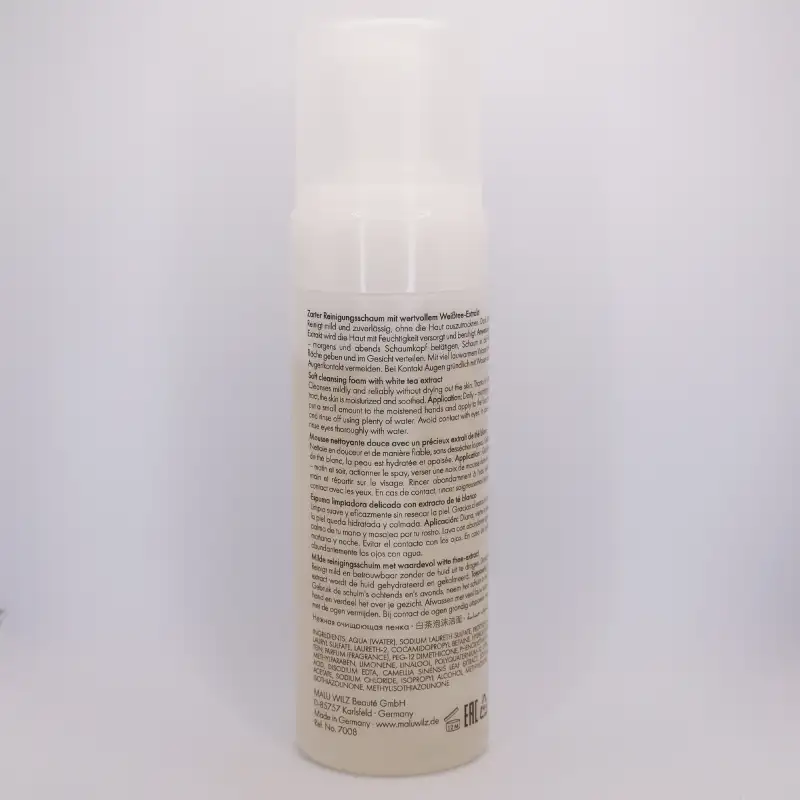 WHITE TEA FOAMING CLEANSER | WHITE TEA FOAMING CLEANSER 150 ml